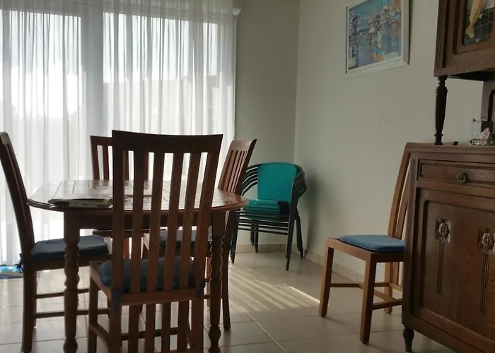Holiday home Sejour Au Calme A - Quiet In